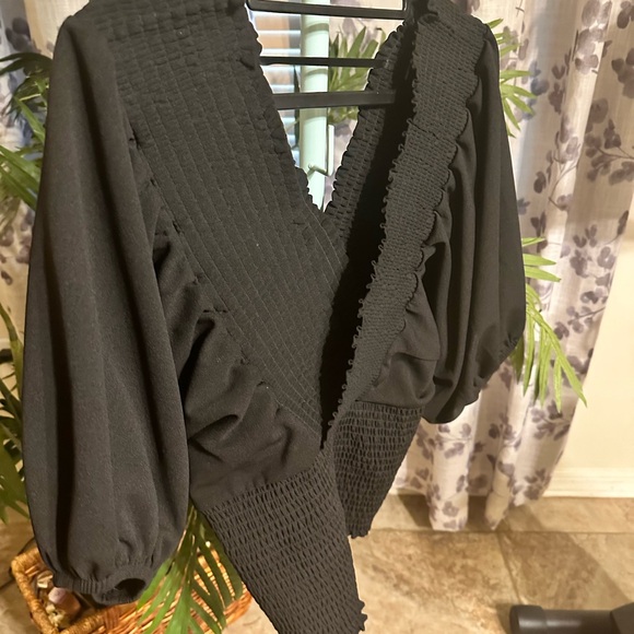 Black flirty Top by Ashro - Picture 4 of 4